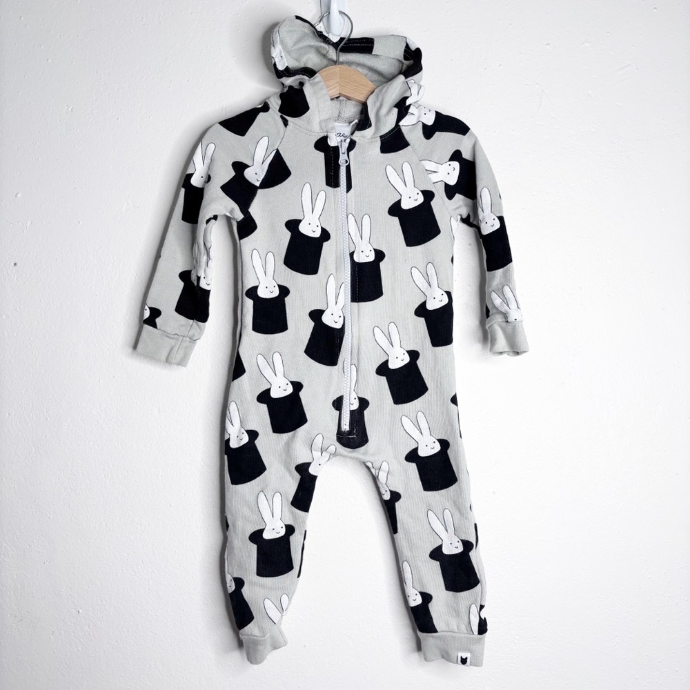 Tobias & The Bear Rabbit in the Hat Hooded Jumpsuit Size 18-24 M EUC